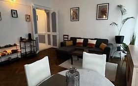 Le St Pierre Face Au Chateau Appart In Nantes